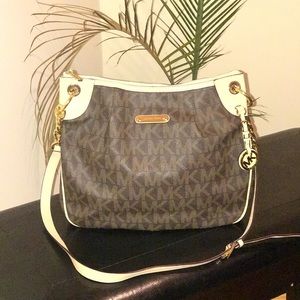 Michael Kors cross body